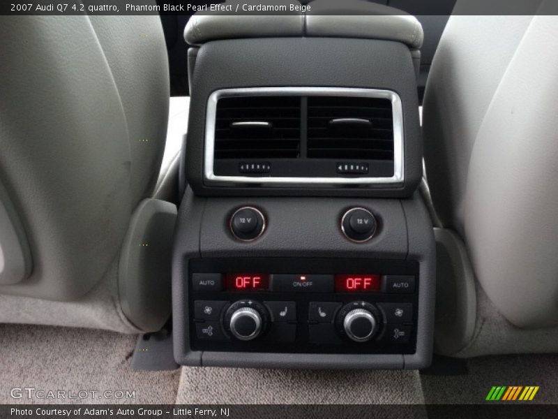 Phantom Black Pearl Effect / Cardamom Beige 2007 Audi Q7 4.2 quattro