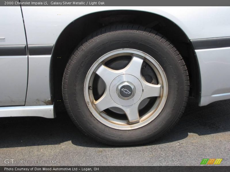 Galaxy Silver Metallic / Light Oak 2000 Chevrolet Impala LS