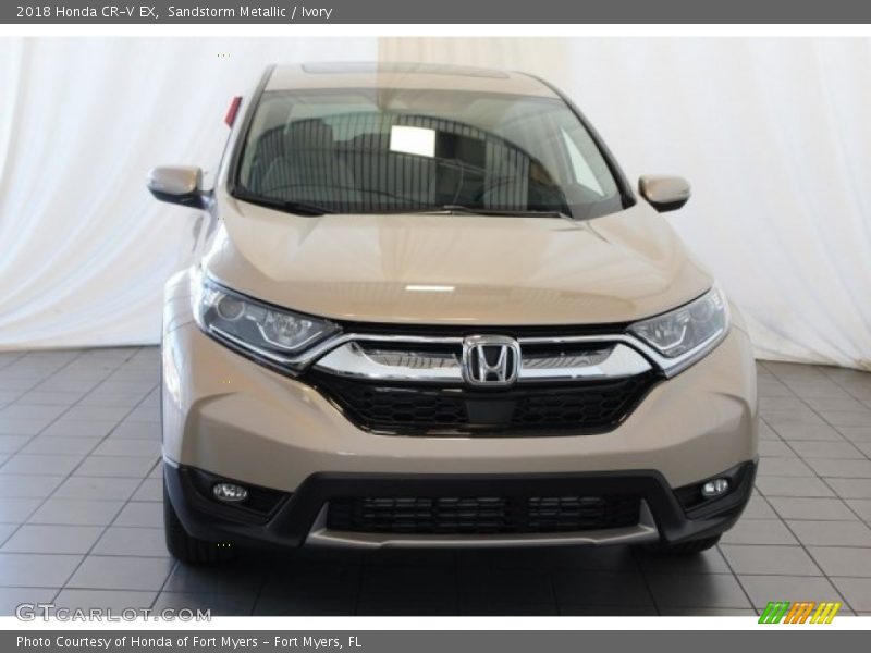 Sandstorm Metallic / Ivory 2018 Honda CR-V EX