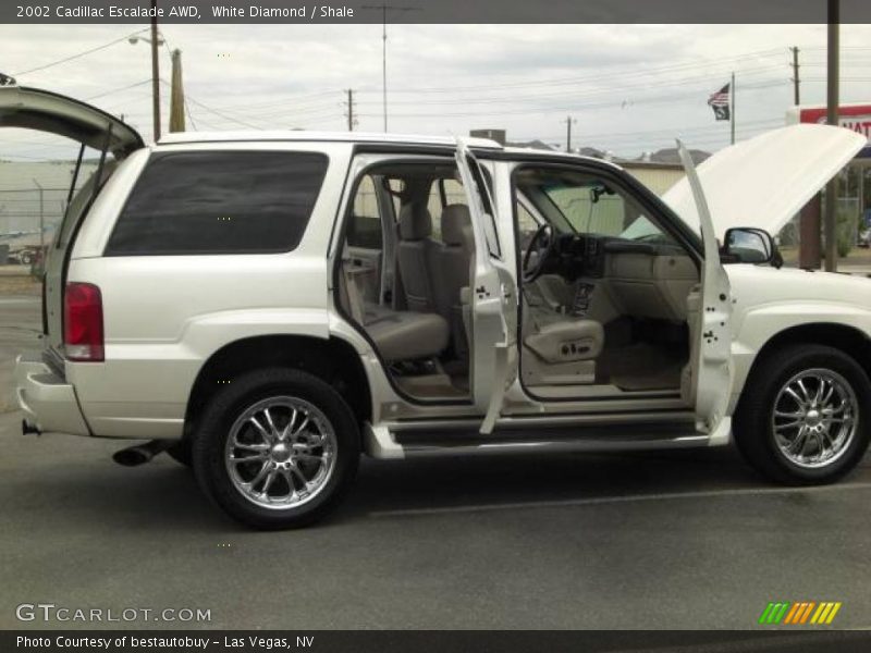 White Diamond / Shale 2002 Cadillac Escalade AWD