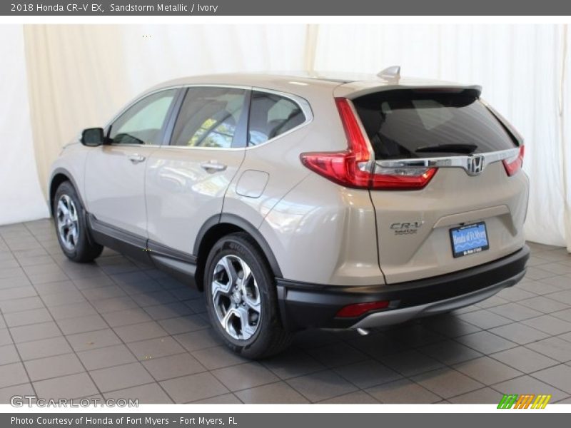 Sandstorm Metallic / Ivory 2018 Honda CR-V EX