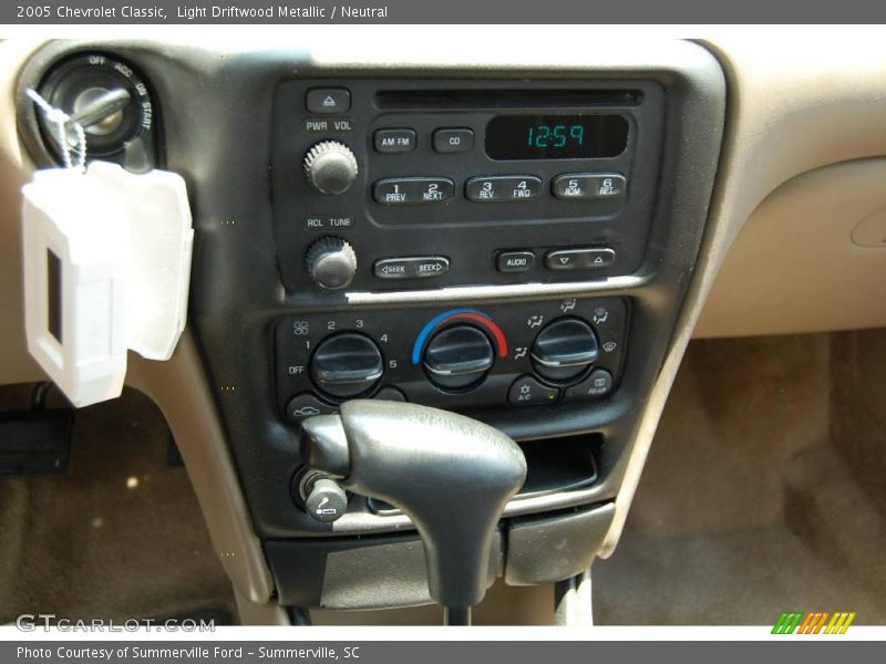 Light Driftwood Metallic / Neutral 2005 Chevrolet Classic