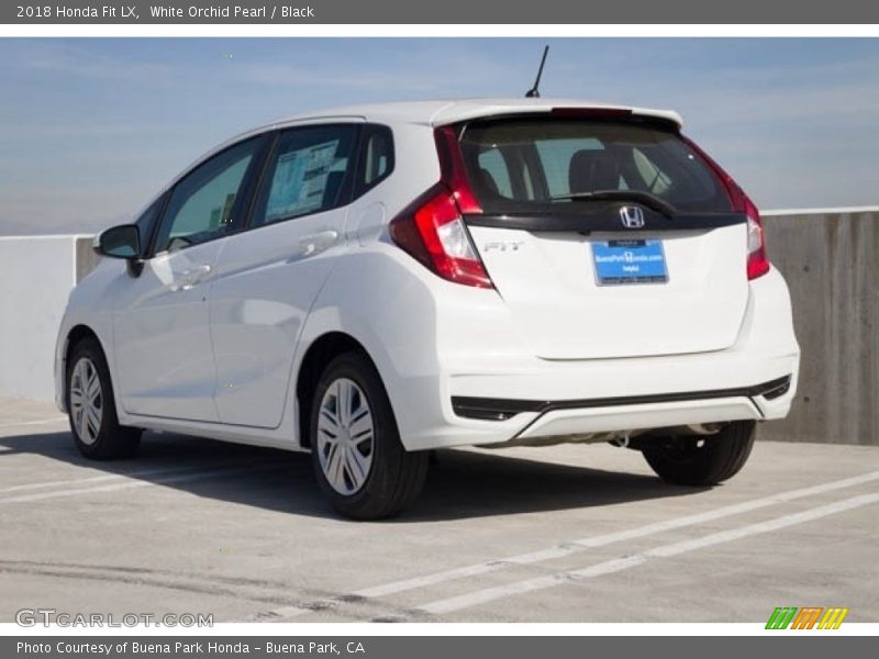White Orchid Pearl / Black 2018 Honda Fit LX