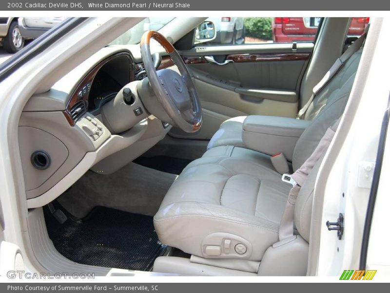 White Diamond Pearl / Neutral Shale 2002 Cadillac DeVille DHS