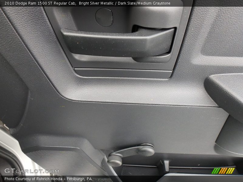 Bright Silver Metallic / Dark Slate/Medium Graystone 2010 Dodge Ram 1500 ST Regular Cab