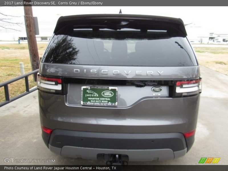 Corris Grey / Ebony/Ebony 2017 Land Rover Discovery SE