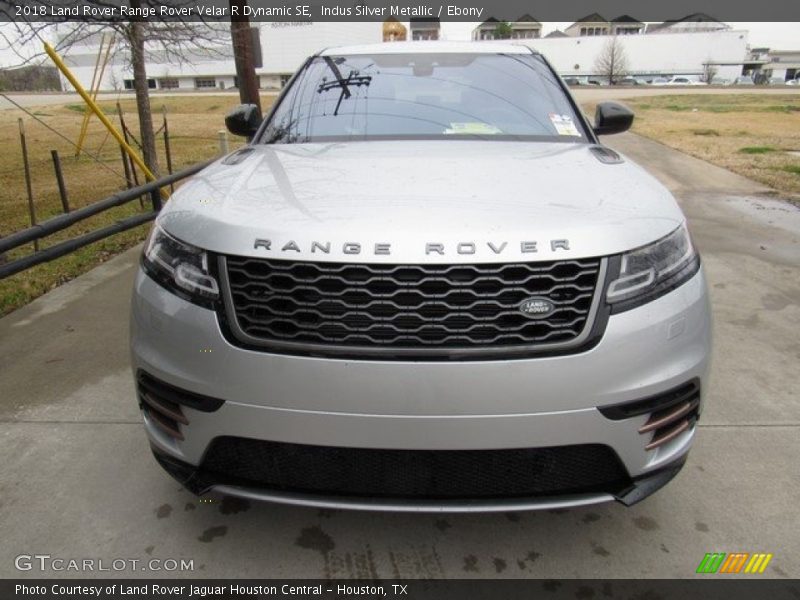 Indus Silver Metallic / Ebony 2018 Land Rover Range Rover Velar R Dynamic SE