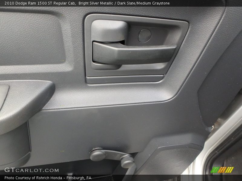 Bright Silver Metallic / Dark Slate/Medium Graystone 2010 Dodge Ram 1500 ST Regular Cab