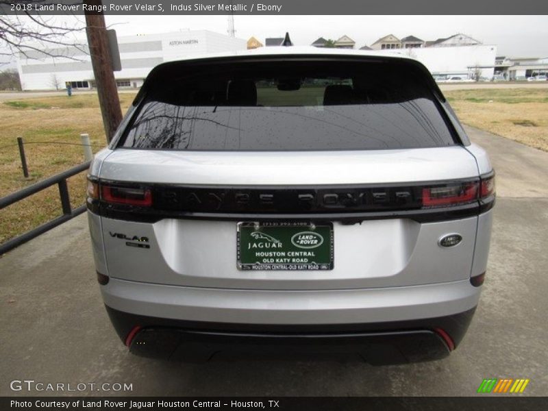 Indus Silver Metallic / Ebony 2018 Land Rover Range Rover Velar S