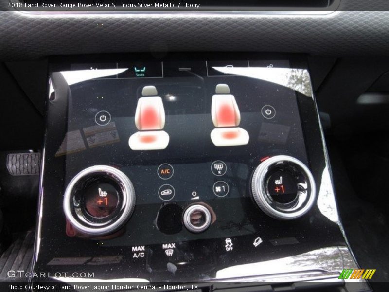 Indus Silver Metallic / Ebony 2018 Land Rover Range Rover Velar S