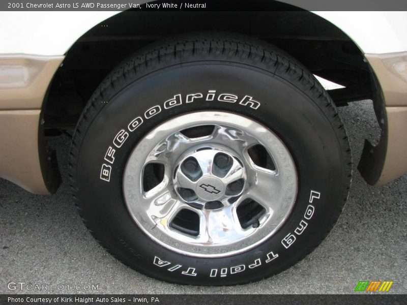 Ivory White / Neutral 2001 Chevrolet Astro LS AWD Passenger Van