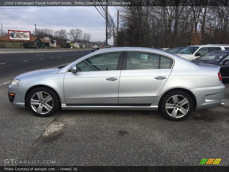 Reflex Silver Metallic / Deep Black 2009 Volkswagen Passat Komfort Sedan