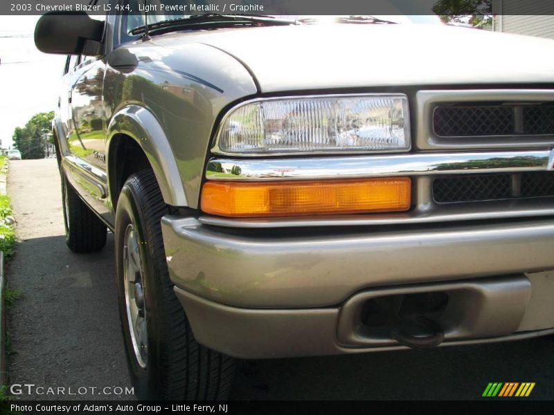 Light Pewter Metallic / Graphite 2003 Chevrolet Blazer LS 4x4