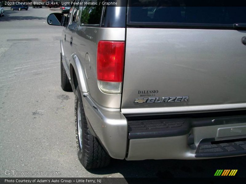 Light Pewter Metallic / Graphite 2003 Chevrolet Blazer LS 4x4