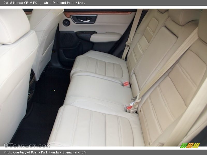 White Diamond Pearl / Ivory 2018 Honda CR-V EX-L