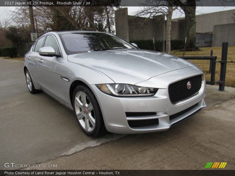 Rhodium Silver / Jet 2017 Jaguar XE 25t Prestige
