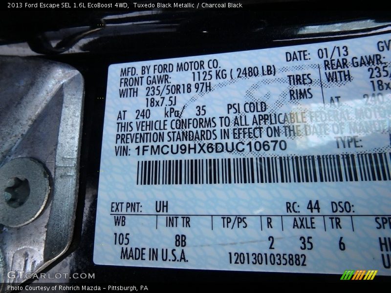 Tuxedo Black Metallic / Charcoal Black 2013 Ford Escape SEL 1.6L EcoBoost 4WD