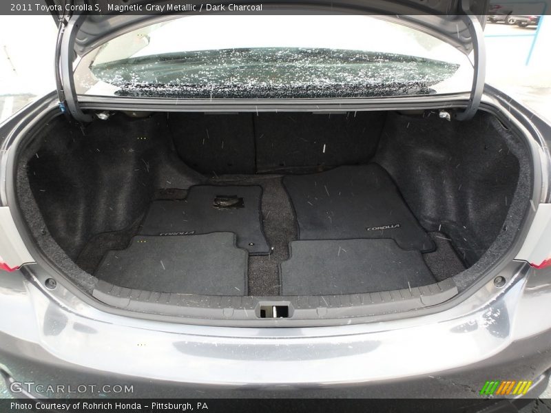 Magnetic Gray Metallic / Dark Charcoal 2011 Toyota Corolla S