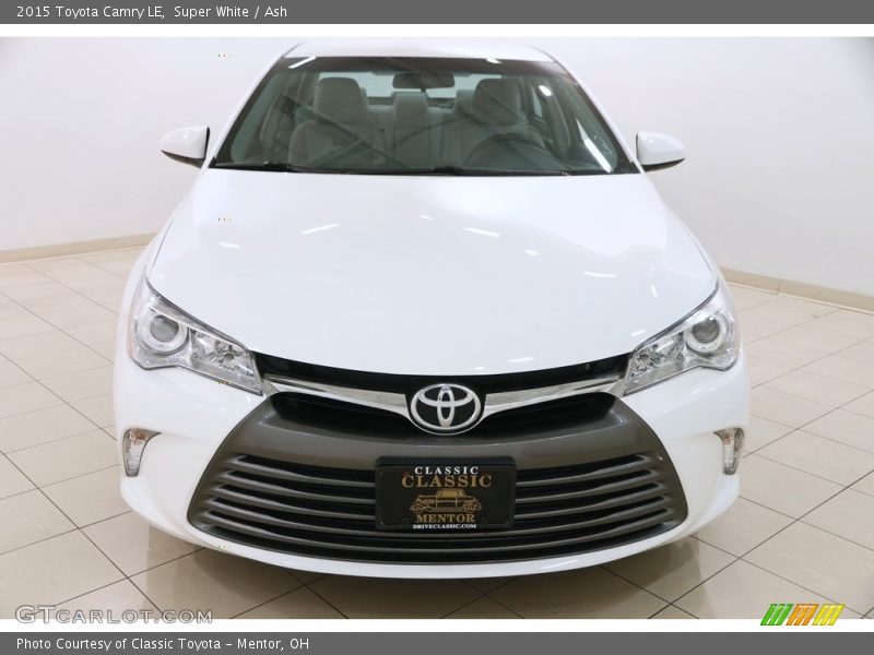 Super White / Ash 2015 Toyota Camry LE