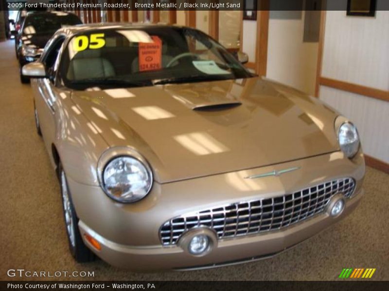 Bronze Metallic / Black Ink/Light Sand 2005 Ford Thunderbird Premium Roadster