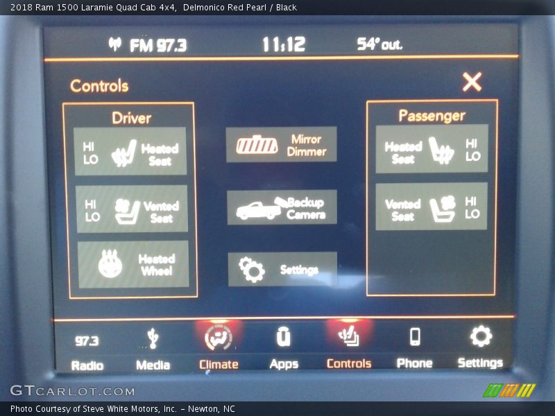 Delmonico Red Pearl / Black 2018 Ram 1500 Laramie Quad Cab 4x4
