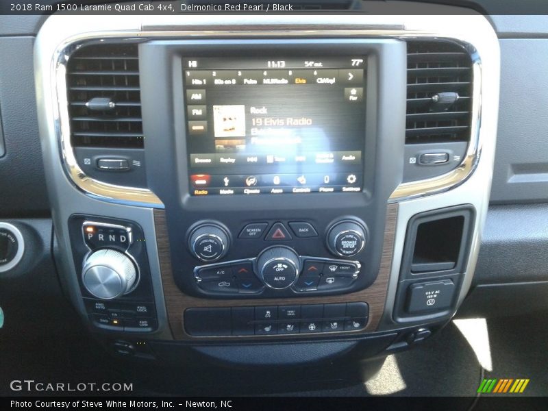 Delmonico Red Pearl / Black 2018 Ram 1500 Laramie Quad Cab 4x4