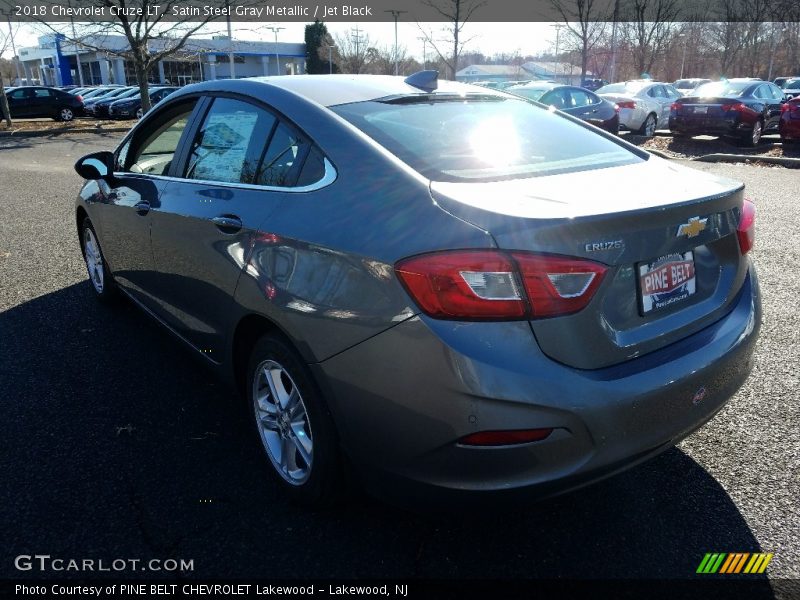 Satin Steel Gray Metallic / Jet Black 2018 Chevrolet Cruze LT