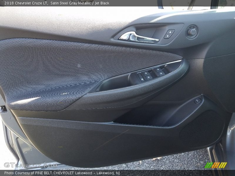 Satin Steel Gray Metallic / Jet Black 2018 Chevrolet Cruze LT