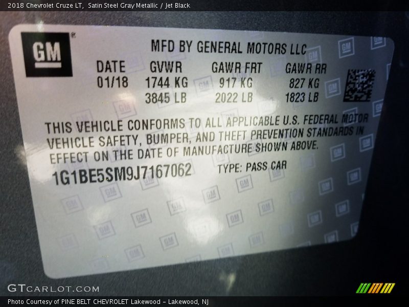 Satin Steel Gray Metallic / Jet Black 2018 Chevrolet Cruze LT