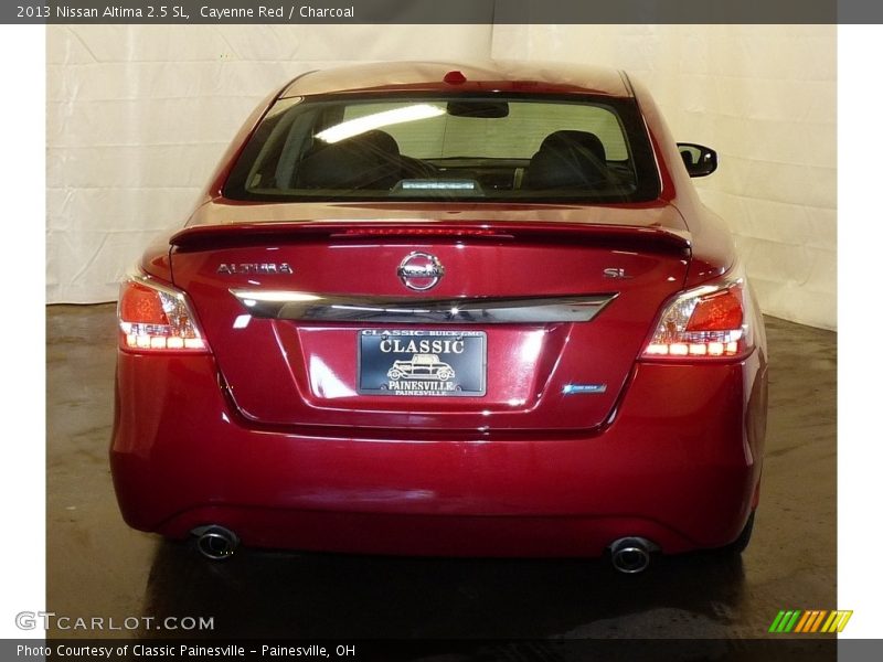 Cayenne Red / Charcoal 2013 Nissan Altima 2.5 SL