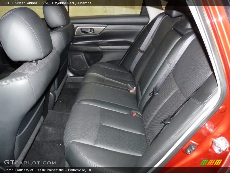 Cayenne Red / Charcoal 2013 Nissan Altima 2.5 SL