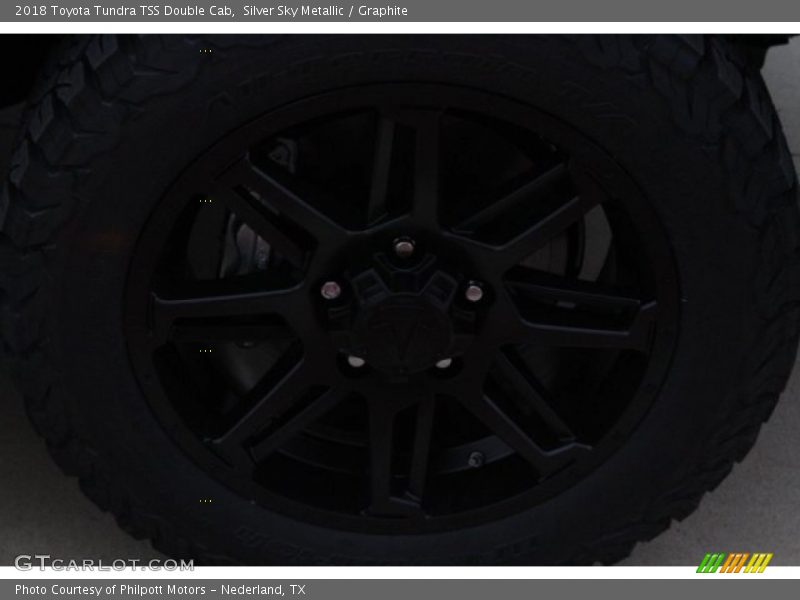 Silver Sky Metallic / Graphite 2018 Toyota Tundra TSS Double Cab