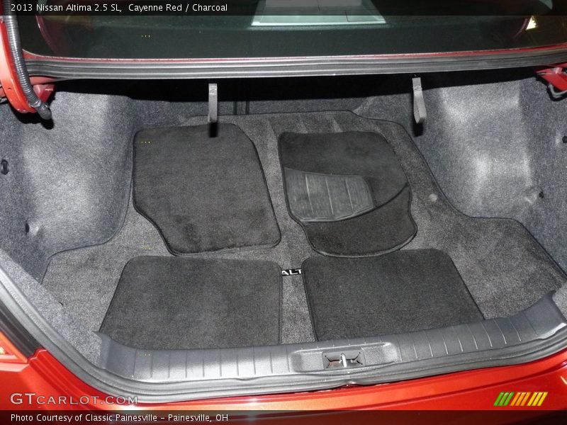 Cayenne Red / Charcoal 2013 Nissan Altima 2.5 SL