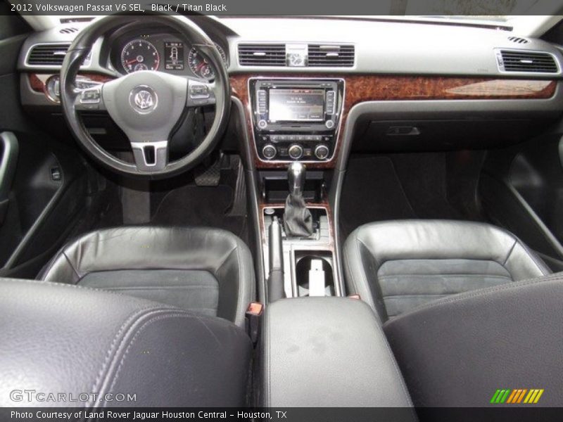 Black / Titan Black 2012 Volkswagen Passat V6 SEL