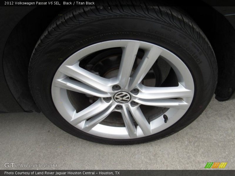 Black / Titan Black 2012 Volkswagen Passat V6 SEL
