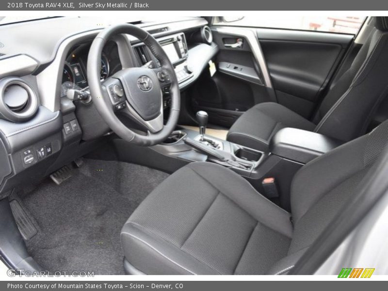 Silver Sky Metallic / Black 2018 Toyota RAV4 XLE