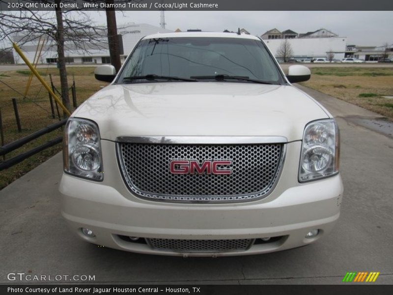 White Diamond Tricoat / Cocoa/Light Cashmere 2009 GMC Yukon Denali