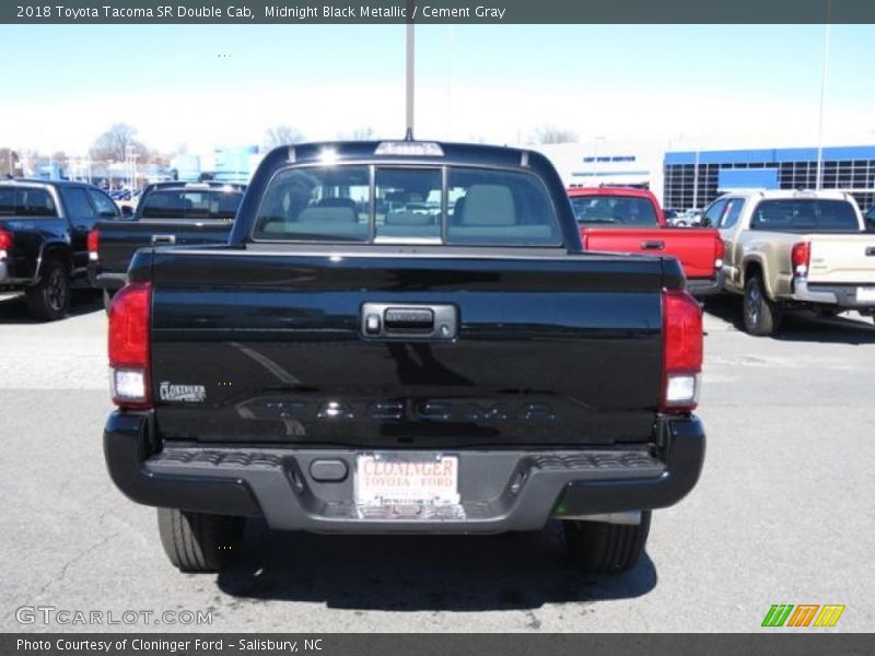 Midnight Black Metallic / Cement Gray 2018 Toyota Tacoma SR Double Cab