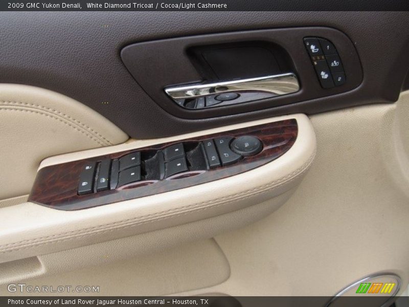 White Diamond Tricoat / Cocoa/Light Cashmere 2009 GMC Yukon Denali