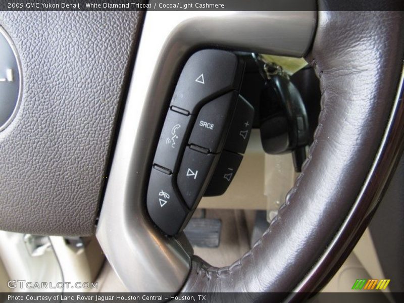 White Diamond Tricoat / Cocoa/Light Cashmere 2009 GMC Yukon Denali