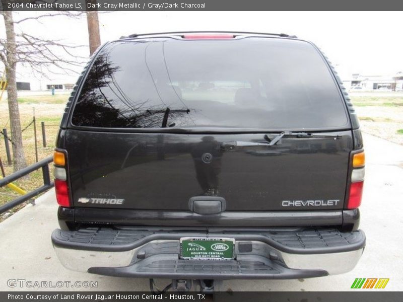 Dark Gray Metallic / Gray/Dark Charcoal 2004 Chevrolet Tahoe LS