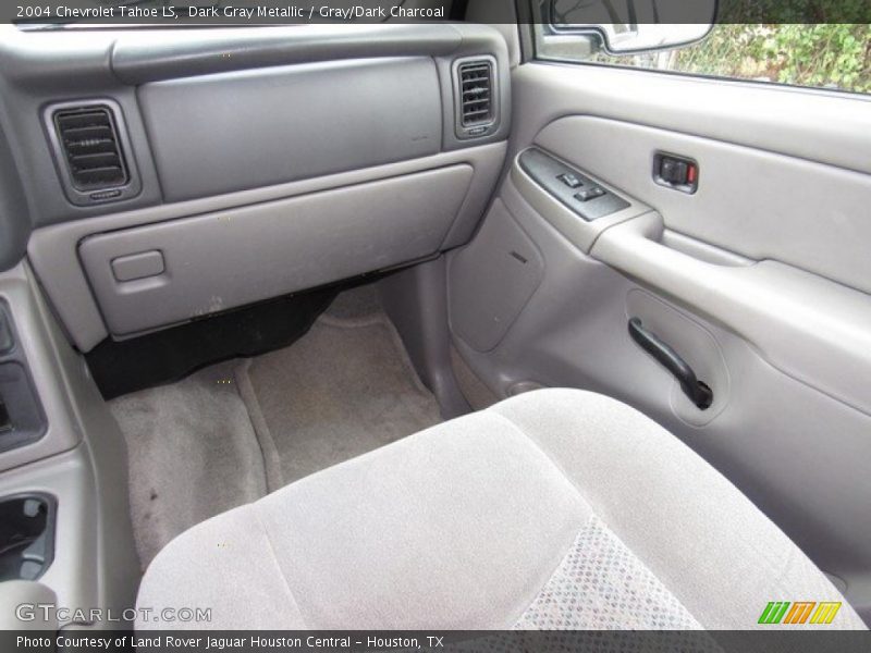 Dark Gray Metallic / Gray/Dark Charcoal 2004 Chevrolet Tahoe LS