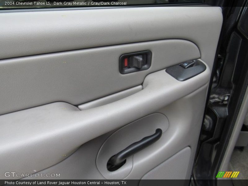 Dark Gray Metallic / Gray/Dark Charcoal 2004 Chevrolet Tahoe LS