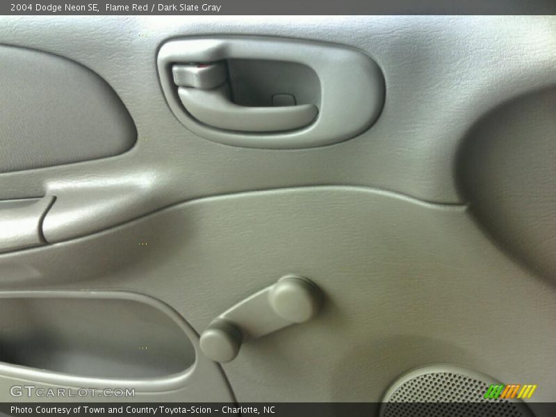 Flame Red / Dark Slate Gray 2004 Dodge Neon SE