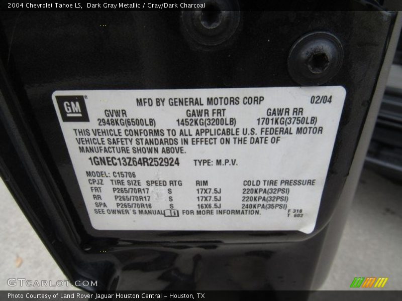 Dark Gray Metallic / Gray/Dark Charcoal 2004 Chevrolet Tahoe LS
