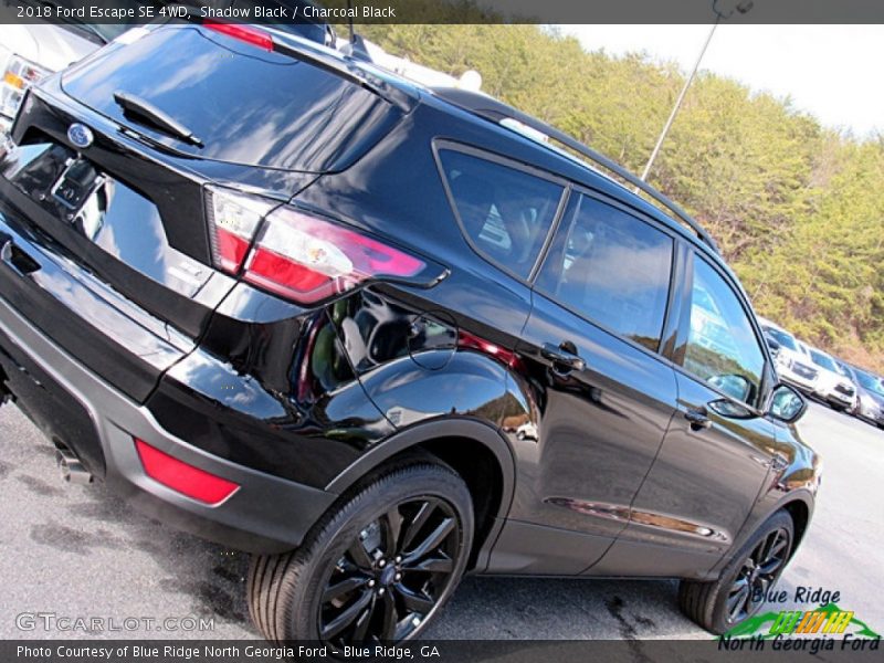 Shadow Black / Charcoal Black 2018 Ford Escape SE 4WD