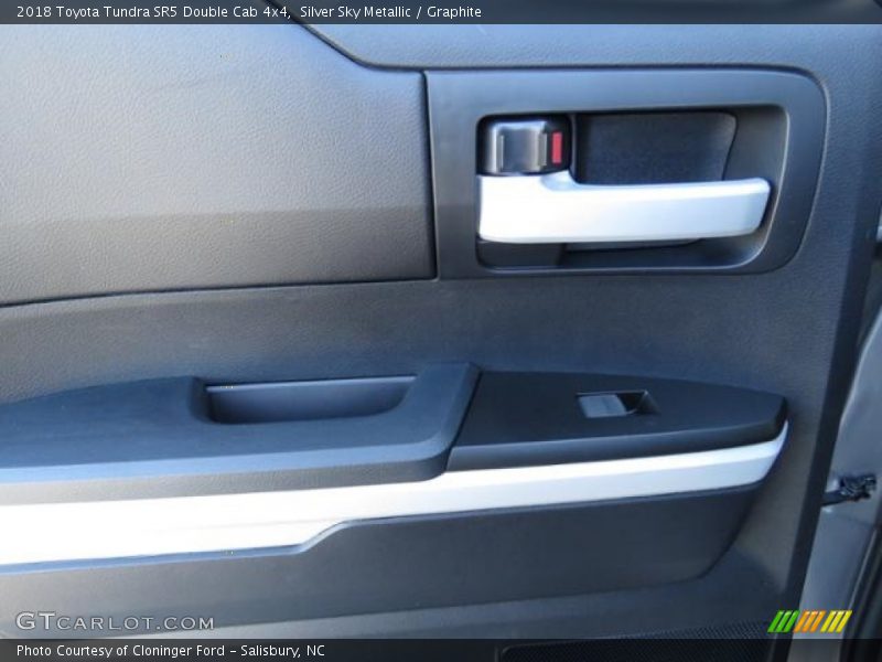 Silver Sky Metallic / Graphite 2018 Toyota Tundra SR5 Double Cab 4x4