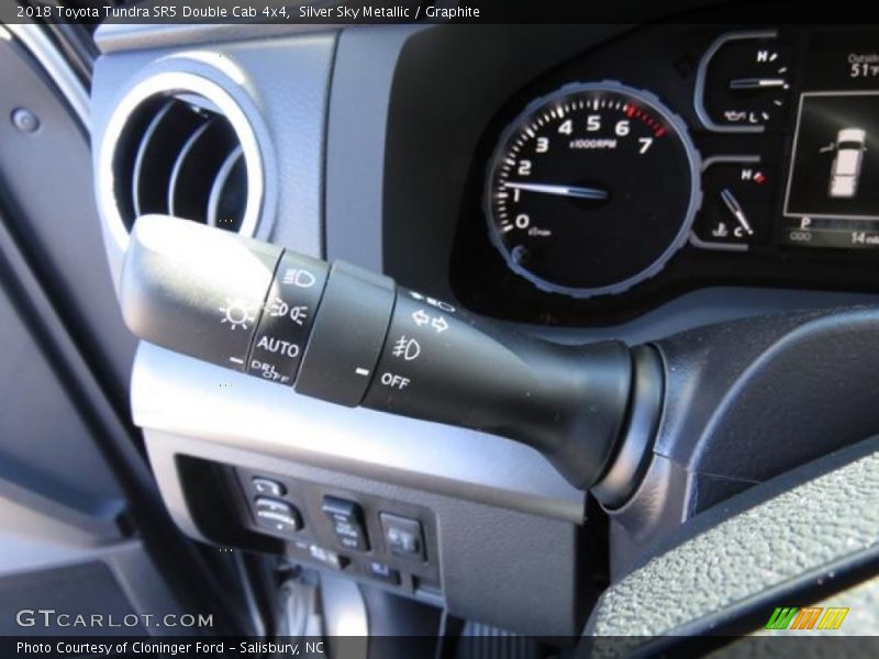 Silver Sky Metallic / Graphite 2018 Toyota Tundra SR5 Double Cab 4x4