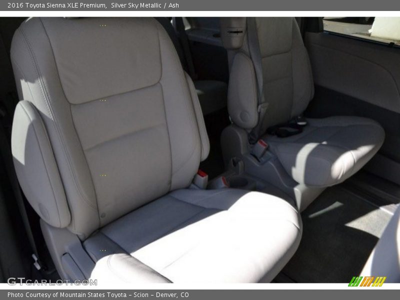 Silver Sky Metallic / Ash 2016 Toyota Sienna XLE Premium