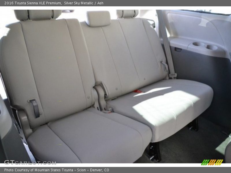 Silver Sky Metallic / Ash 2016 Toyota Sienna XLE Premium